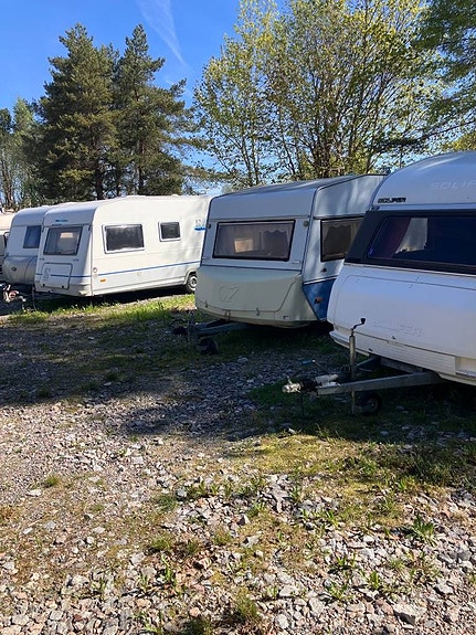 Husvagnar köpes även fuktskadad ring Peter 0705-127991