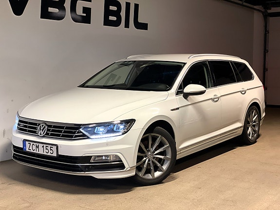 Volkswagen Passat 2 of 5
