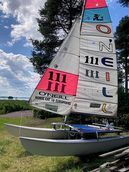 Hobie Cat 16 — View photo 1
