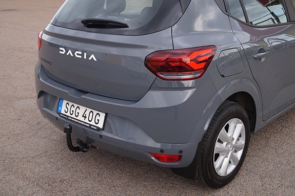 Dacia Sandero 16 of 24