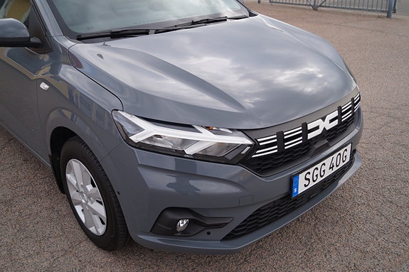 Dacia Sandero 15 of 24