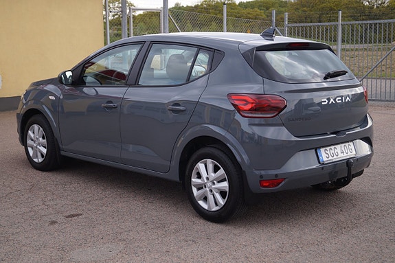 Dacia Sandero 5 of 5