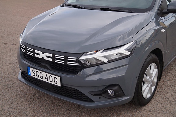 Dacia Sandero 14 of 24