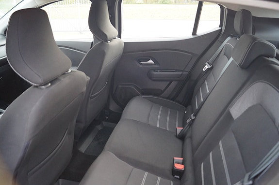 Dacia Sandero 23 of 24