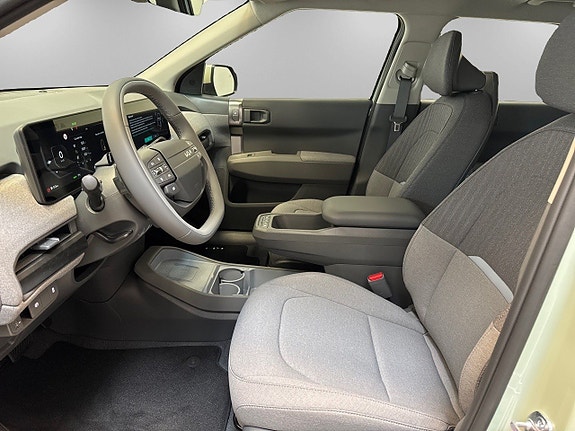 Kia EV3 8 of 22