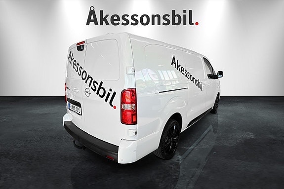 Opel Vivaro 4 of 5