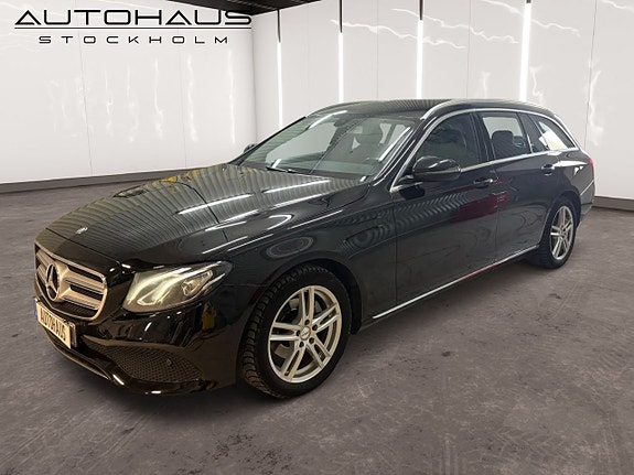 Mercedes-Benz E220 d 3 of 5