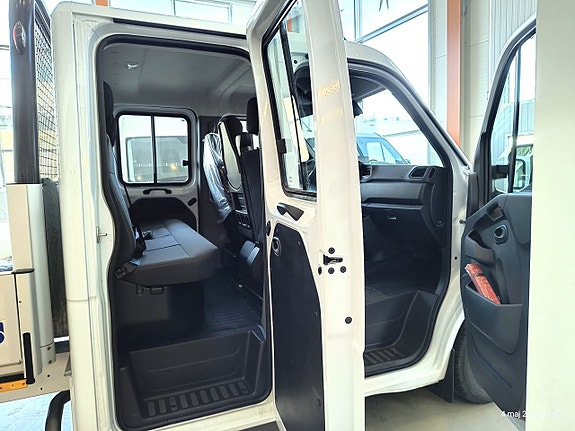 Nissan Interstar 12 of 22