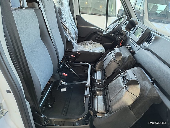 Nissan Interstar 15 of 22