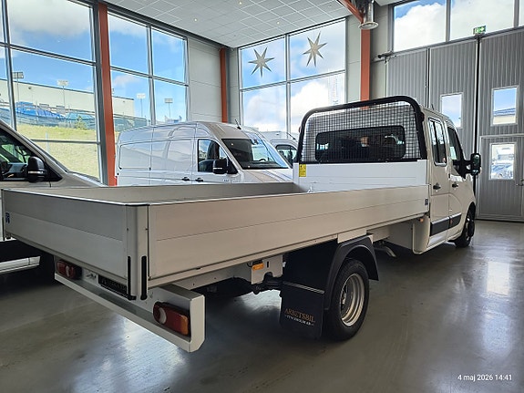 Nissan Interstar 6 of 22