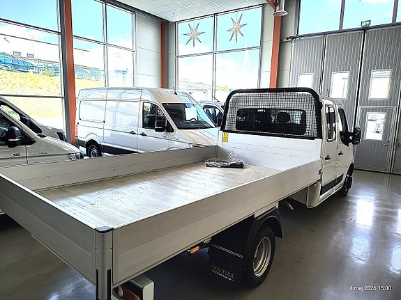 Nissan Interstar 10 of 22