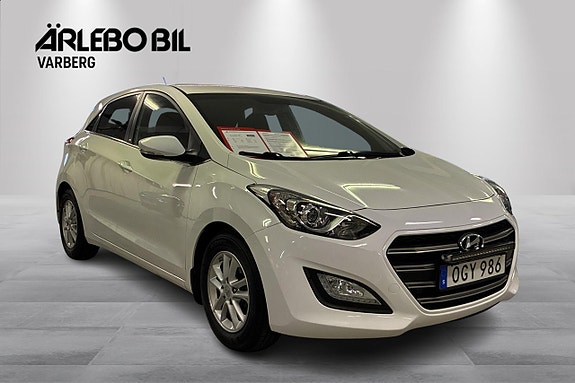 Hyundai i30 7 of 15