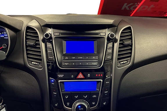 Hyundai i30 13 of 15