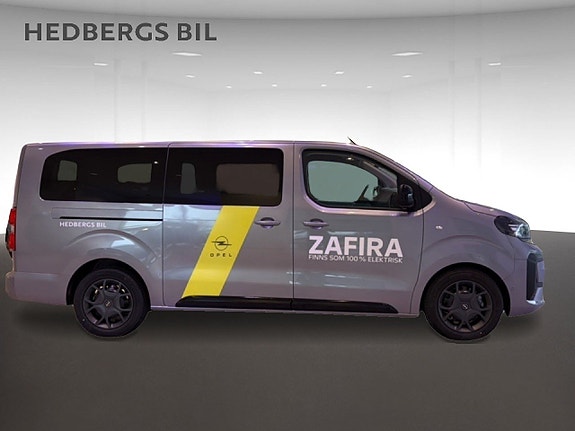 Opel Zafira 2 of 5