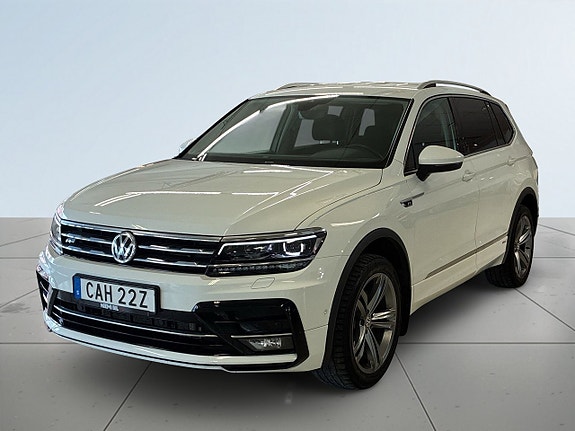 Volkswagen Tiguan Allspace 16 of 18
