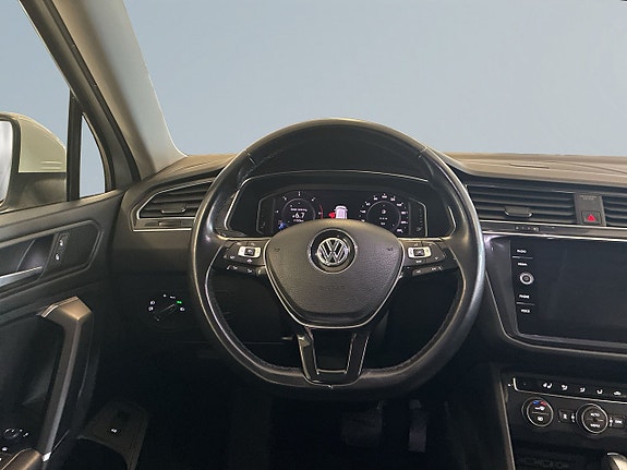 Volkswagen Tiguan Allspace 9 of 18