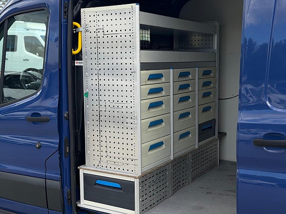 Ford Transit 14 of 23