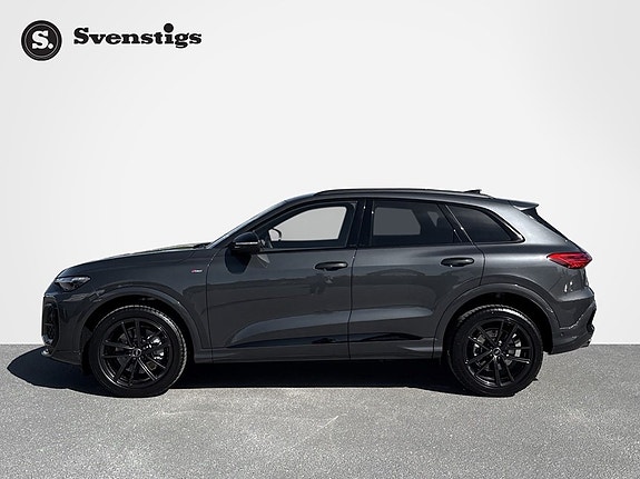 Audi Q5 2 of 5