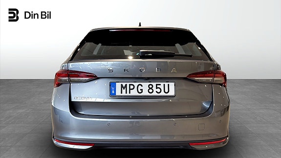 Skoda Octavia 5 of 5