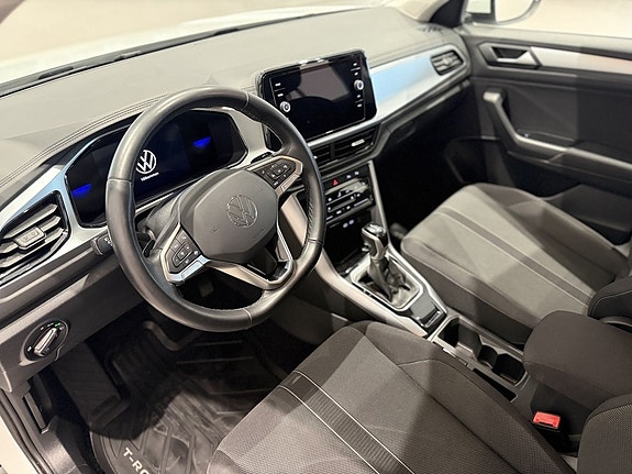 Volkswagen T-Roc 9 of 20
