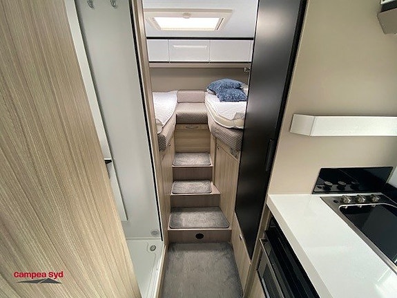 Adria COMPACT DL 16 of 18
