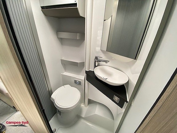 Adria COMPACT DL 14 of 18