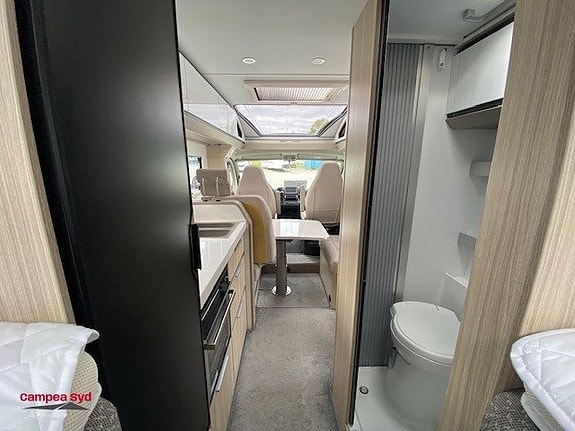 Adria COMPACT DL 11 of 18