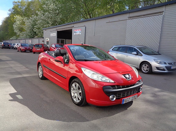 Peugeot 207 CC 3 of 13