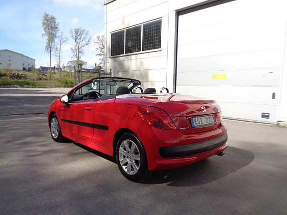 Peugeot 207 CC 5 of 13