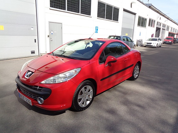 Peugeot 207 CC 10 of 13