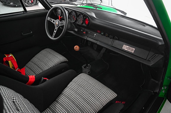 Porsche 911 S 26 of 27