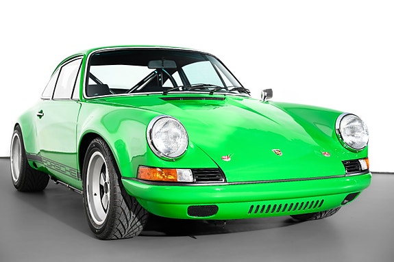 Porsche 911 S 7 of 27