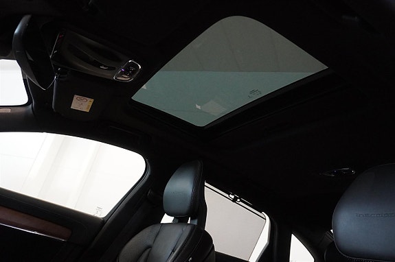 Volvo S90 11 of 13