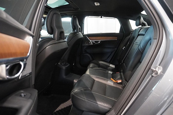 Volvo S90 6 of 13