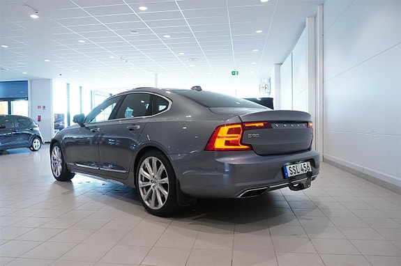 Volvo S90 4 of 13