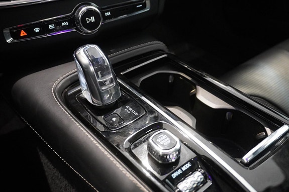 Volvo S90 7 of 13