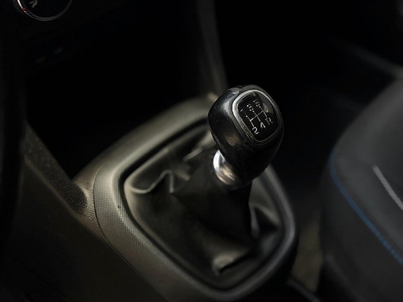 Hyundai i10 13 of 21