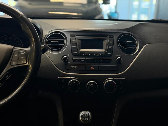 Hyundai i10 11 of 21
