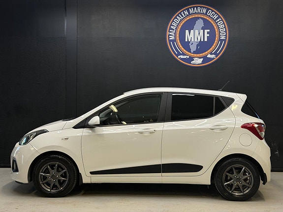 Hyundai i10 4 of 21