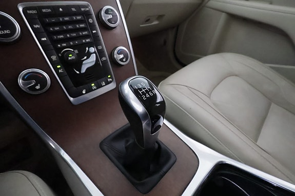 Volvo V70 21 of 30