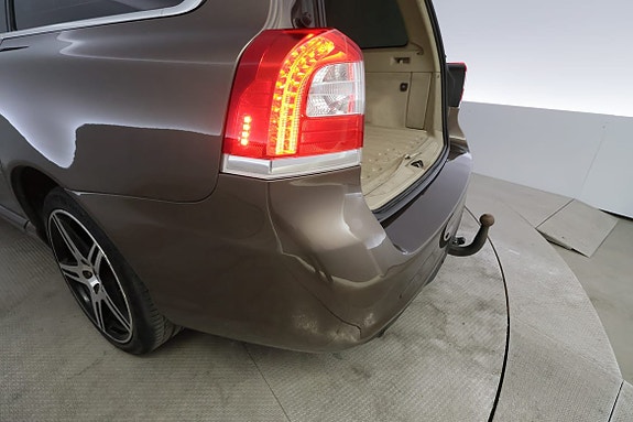 Volvo V70 7 of 30