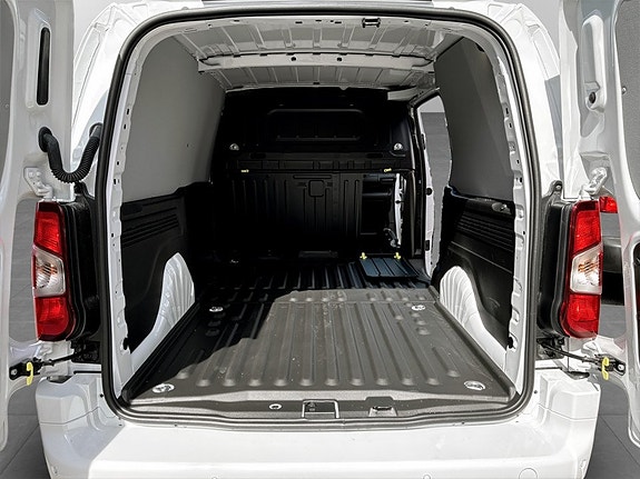 Opel Combo 8 of 26