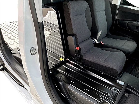 Opel Combo 7 of 26
