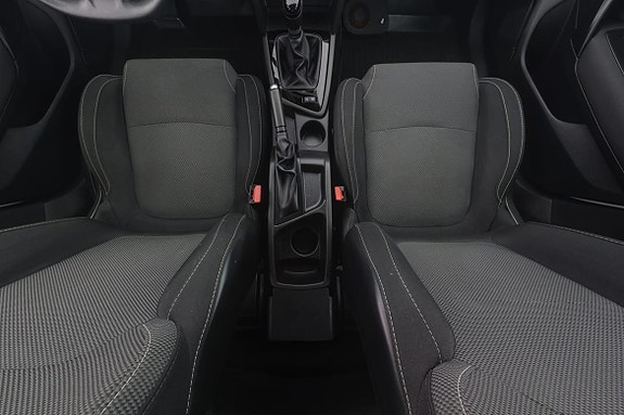 Renault Megane 9 of 16