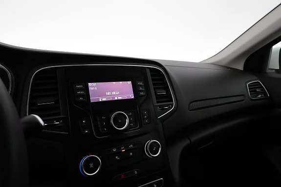 Renault Megane 13 of 16