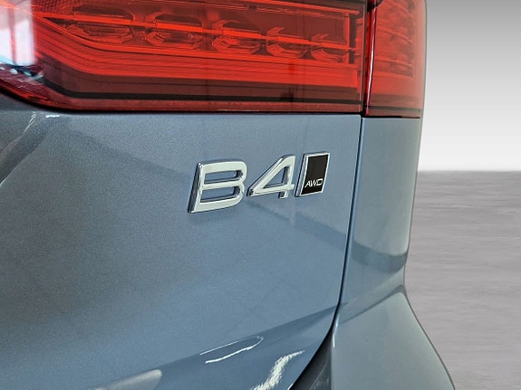 Volvo V60 Cross Country 15 of 16