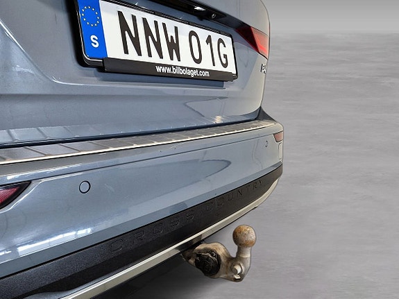 Volvo V60 Cross Country 6 of 16