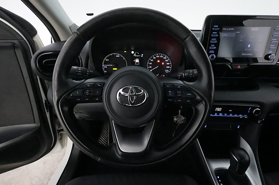 Toyota Yaris 14 of 28