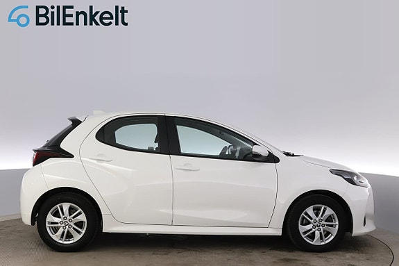 Toyota Yaris 2 of 28
