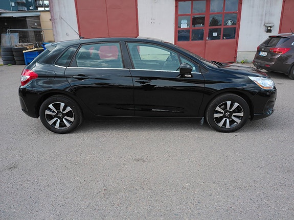 Citroen C4 9 of 12